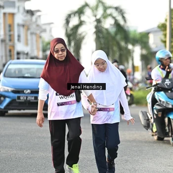 Runner Photo 7709428