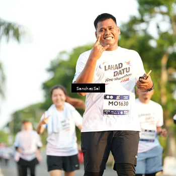Runner Photo 7709429