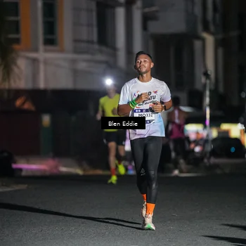 Runner Photo 7709431