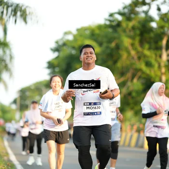 Runner Photo 7709437