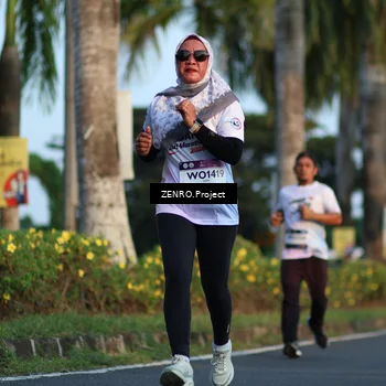 Runner Photo 7709446