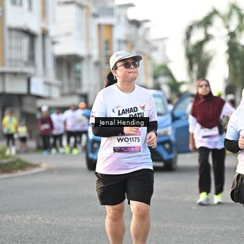 Runner Photo 7709449