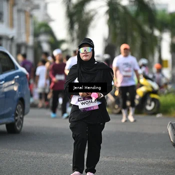 Runner Photo 7709466