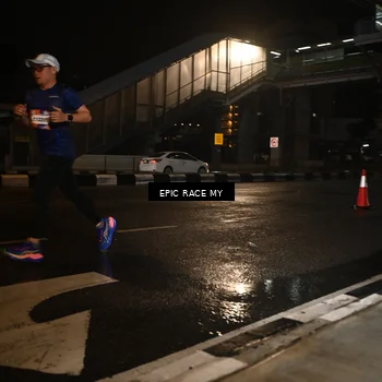 Runner Photo 7709484