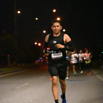 Runner Photo 7709492