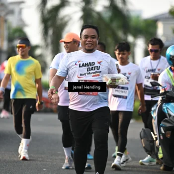Runner Photo 7709522