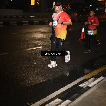 Runner Photo 7709523