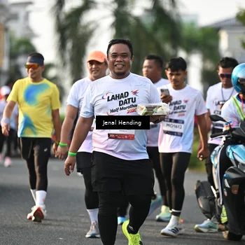 Runner Photo 7709531