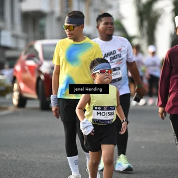Runner Photo 7709558
