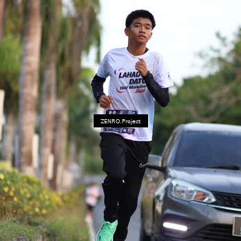Runner Photo 7709560