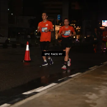 Runner Photo 7709563