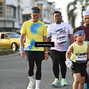 Runner Photo 7709572