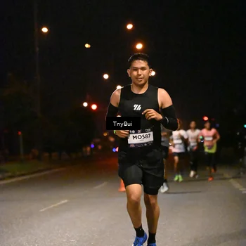 Runner Photo 7709588