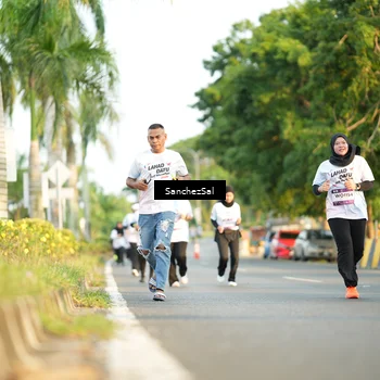 Runner Photo 7709591