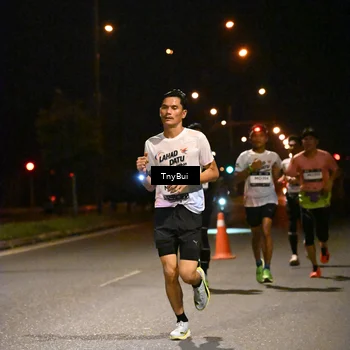 Runner Photo 7709597