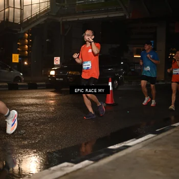 Runner Photo 7709600
