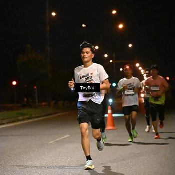 Runner Photo 7709602