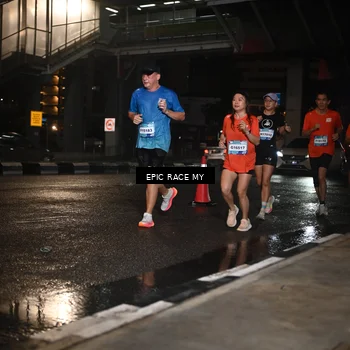 Runner Photo 7709608