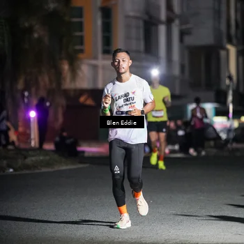 Runner Photo 7709609