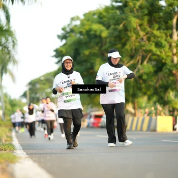 Runner Photo 7709626