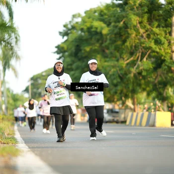 Runner Photo 7709629