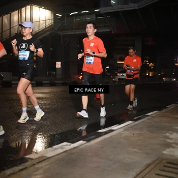 Runner Photo 7709633