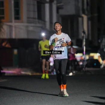 Runner Photo 7709653