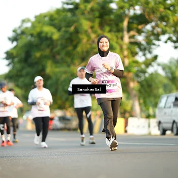 Runner Photo 7709657