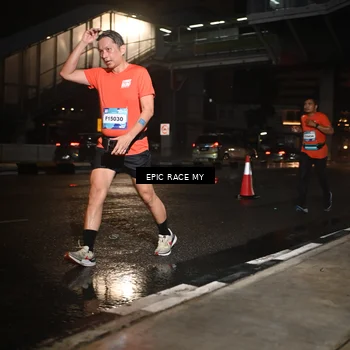 Runner Photo 7709661