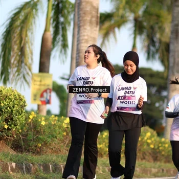 Runner Photo 7709665