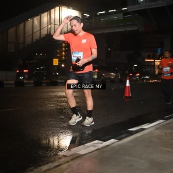 Runner Photo 7709680
