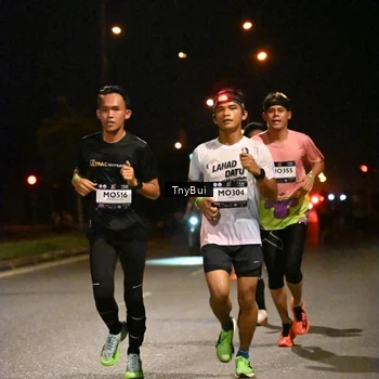 Runner Photo 7709682