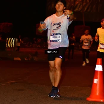 Runner Photo 7709693