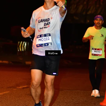 Runner Photo 7709695