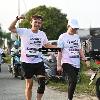 Runner Photo 7709700