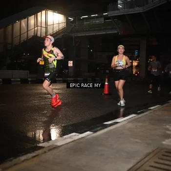 Runner Photo 7709710