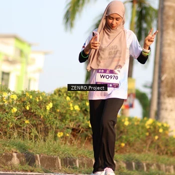 Runner Photo 7709719