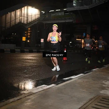 Runner Photo 7709723