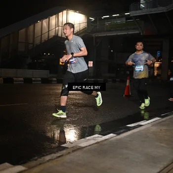 Runner Photo 7709724