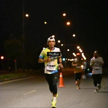 Runner Photo 7709729