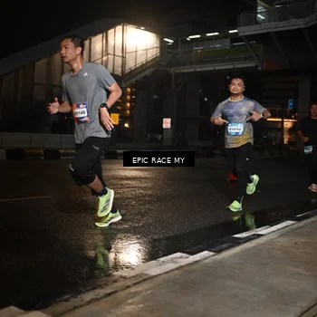 Runner Photo 7709733