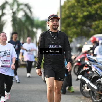 Runner Photo 7709757