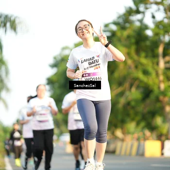 Runner Photo 7709764