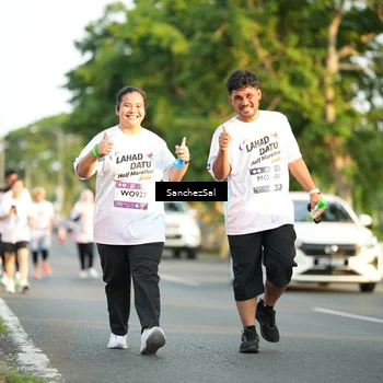 Runner Photo 7709778