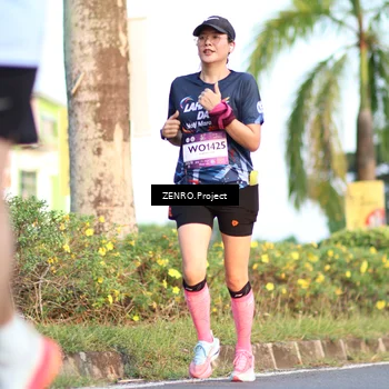 Runner Photo 7709786