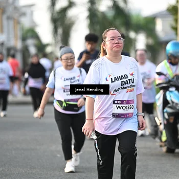 Runner Photo 7709793