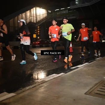 Runner Photo 7709800
