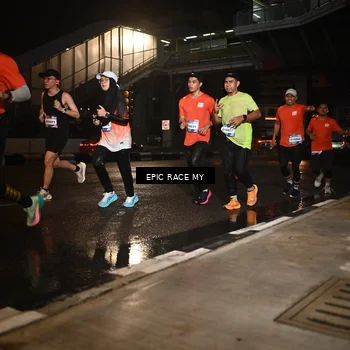 Runner Photo 7709803