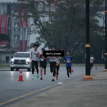 Runner Photo 7709820