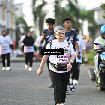 Runner Photo 7709825